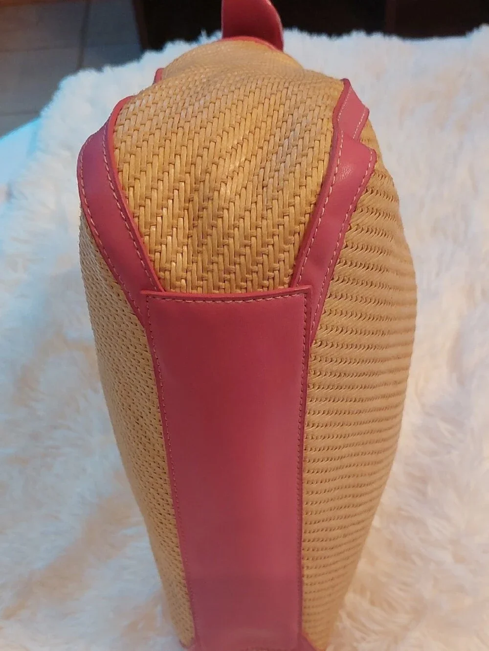 NWT Vintage Y2K Fossil Pink Straw Hobo Shoulder Bag ZB 9388